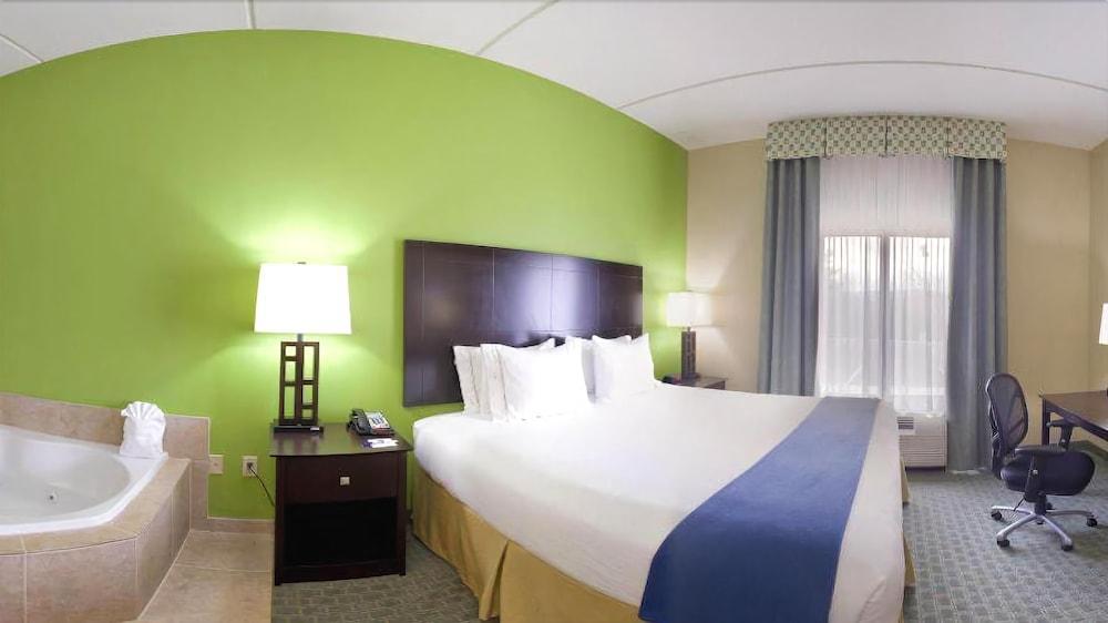 Holiday Inn Express Hotel & Suites Newport South By Ihg Luaran gambar