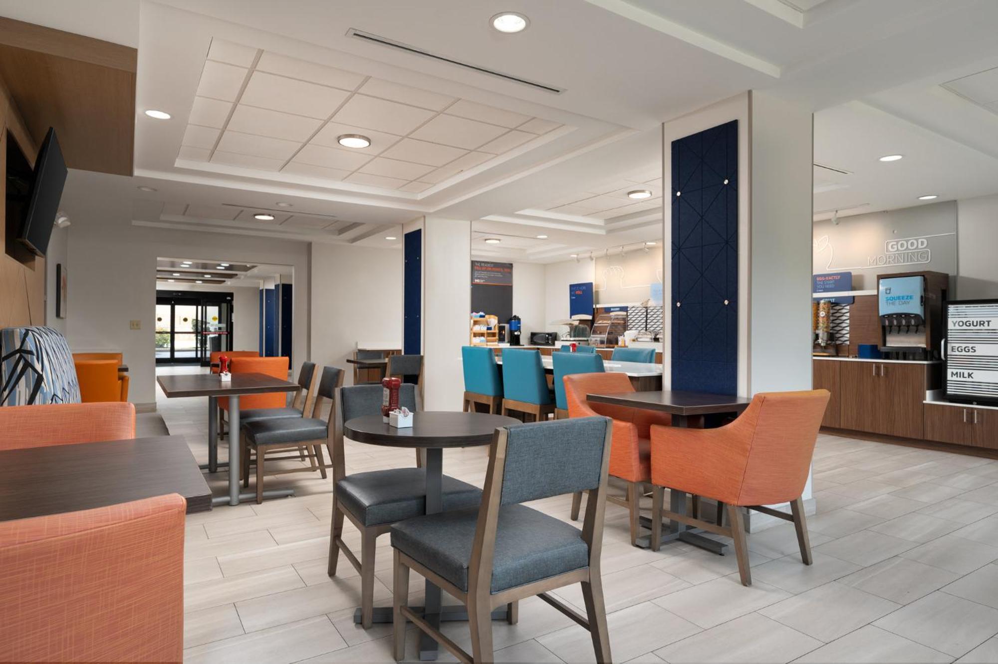 Holiday Inn Express Hotel & Suites Newport South By Ihg Luaran gambar