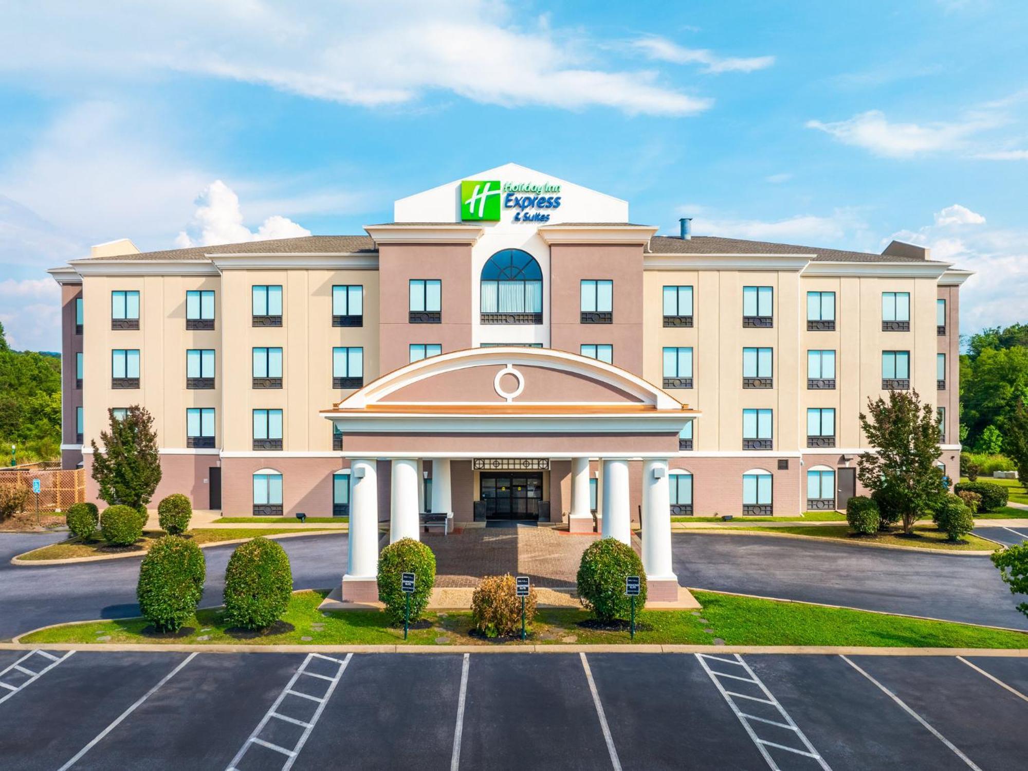 Holiday Inn Express Hotel & Suites Newport South By Ihg Luaran gambar