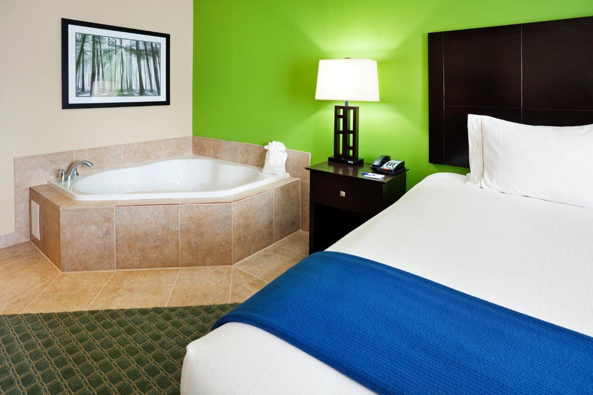 Holiday Inn Express Hotel & Suites Newport South By Ihg Luaran gambar