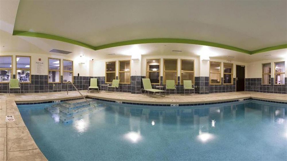 Holiday Inn Express Hotel & Suites Newport South By Ihg Luaran gambar